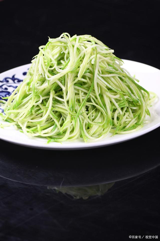 西胡lu凉菜(西胡芦的凉拌法) 西胡lu凉菜(西胡芦的凉拌法)