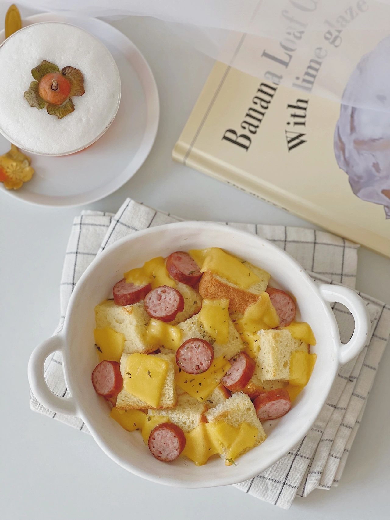 香肠吐司早餐(吐司烤肠) 香肠吐司早餐(吐司烤肠)