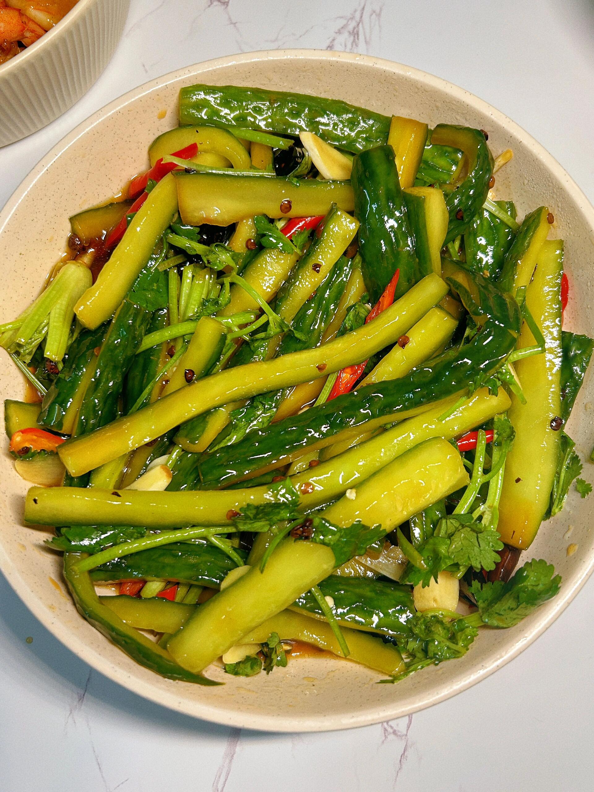 家常腌黄瓜的做法(家常腌黄瓜的做法方法) 家常腌黄瓜的做法(家常腌黄瓜的做法方法)