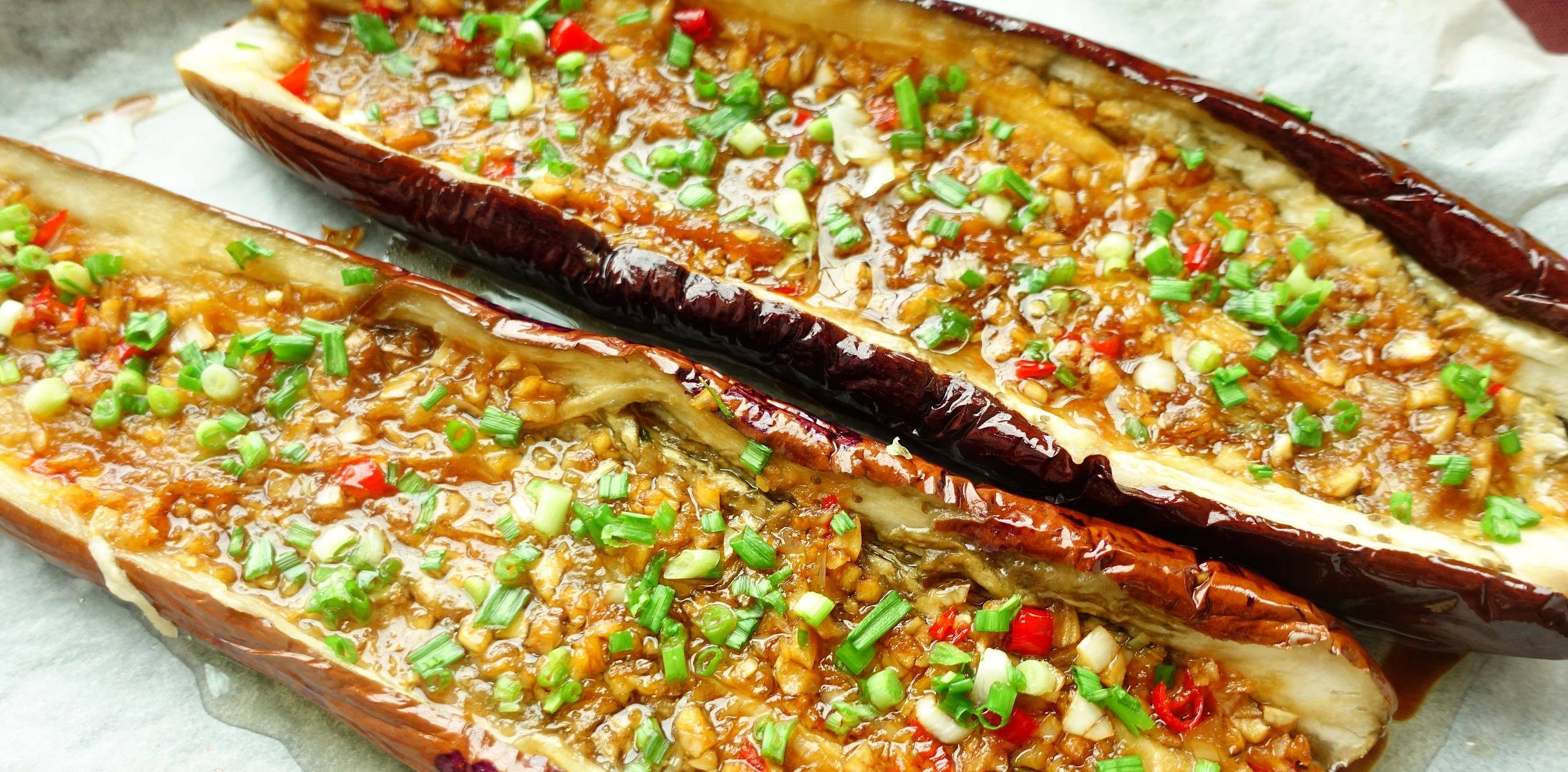 特色烤茄子(烤茄子的做法) 特色烤茄子(烤茄子的做法)