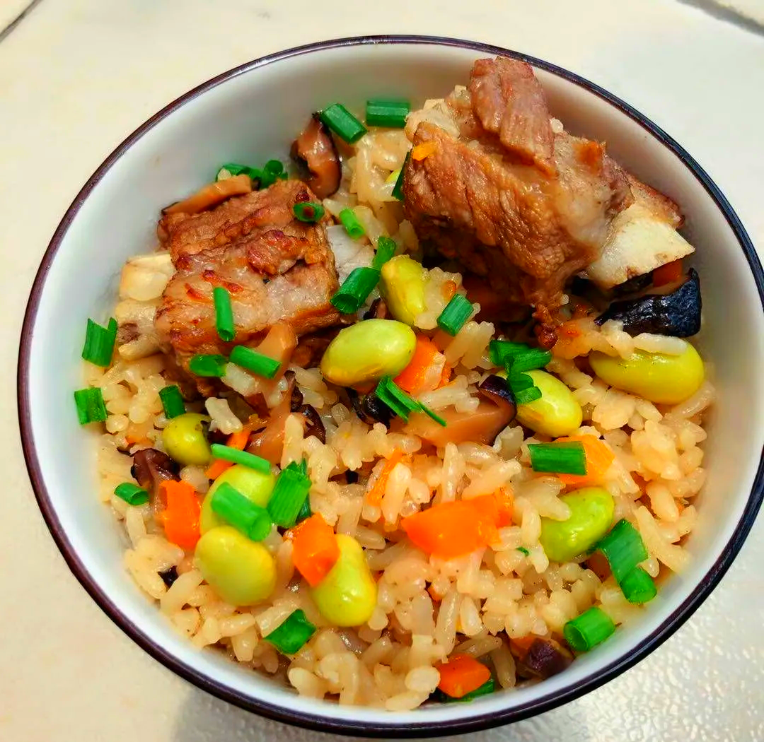 素菜八宝饭电饭煲煮(八宝饭制作过程及配方)