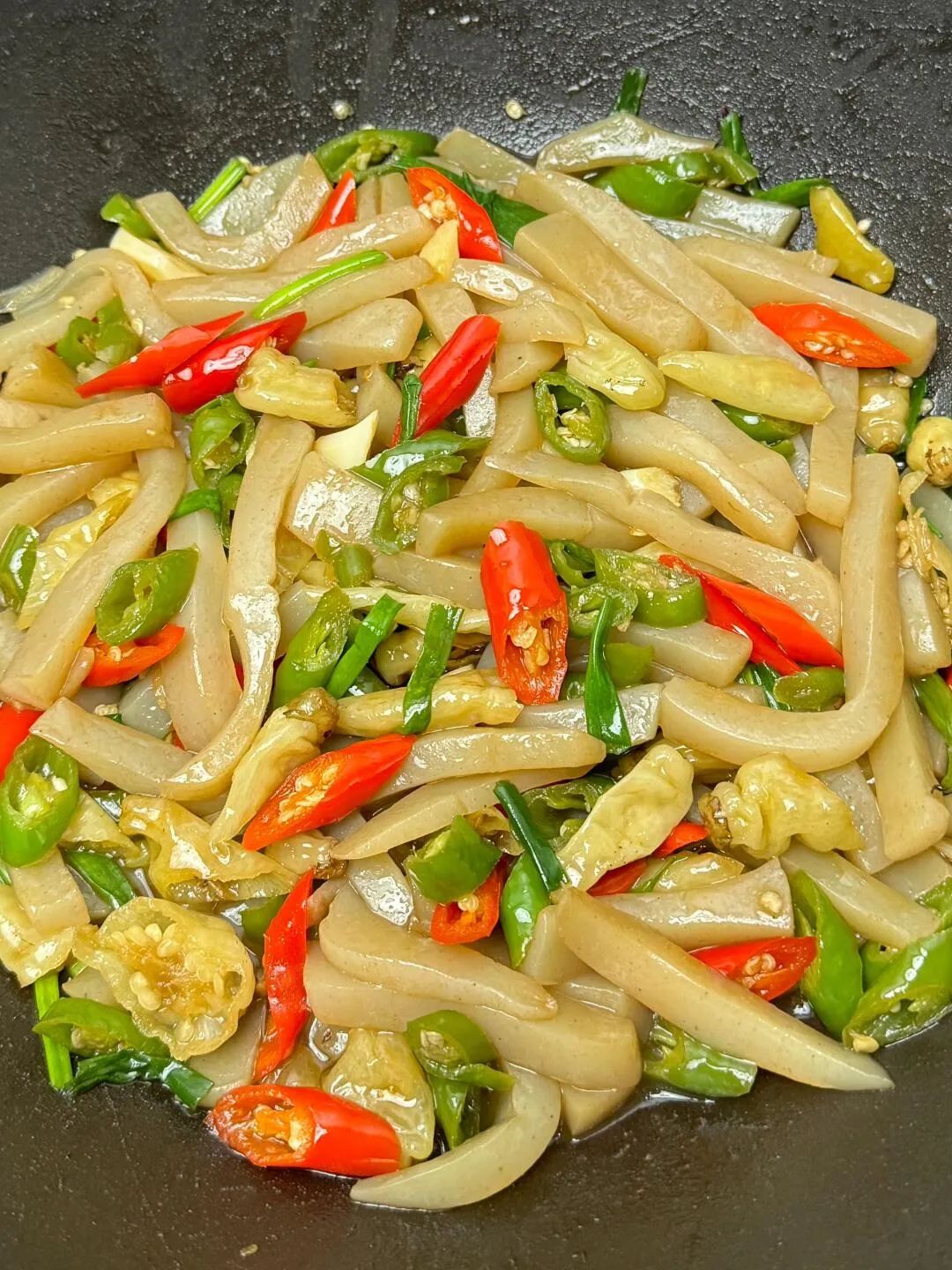 魔芋素菜汤做法大全(魔芋素食怎么做凉拌菜窍门)