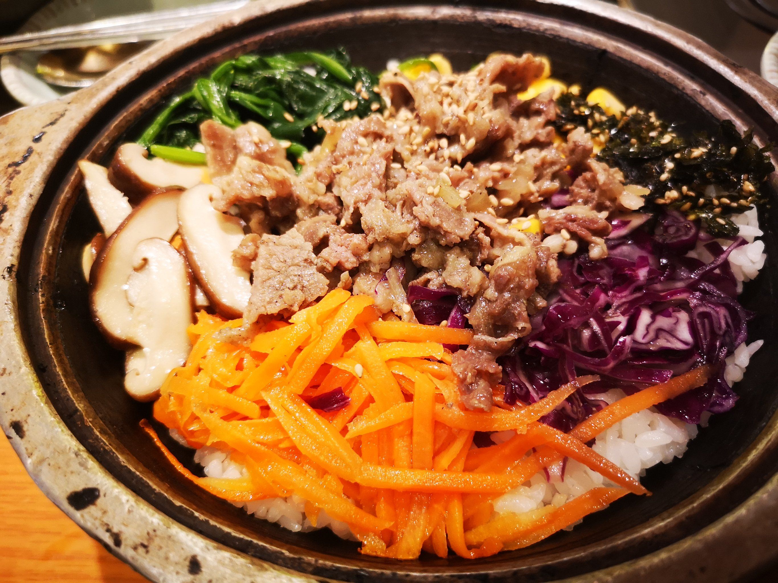 特色烧肉拌饭(烧肉怎么拌) 特色烧肉拌饭(烧肉怎么拌)