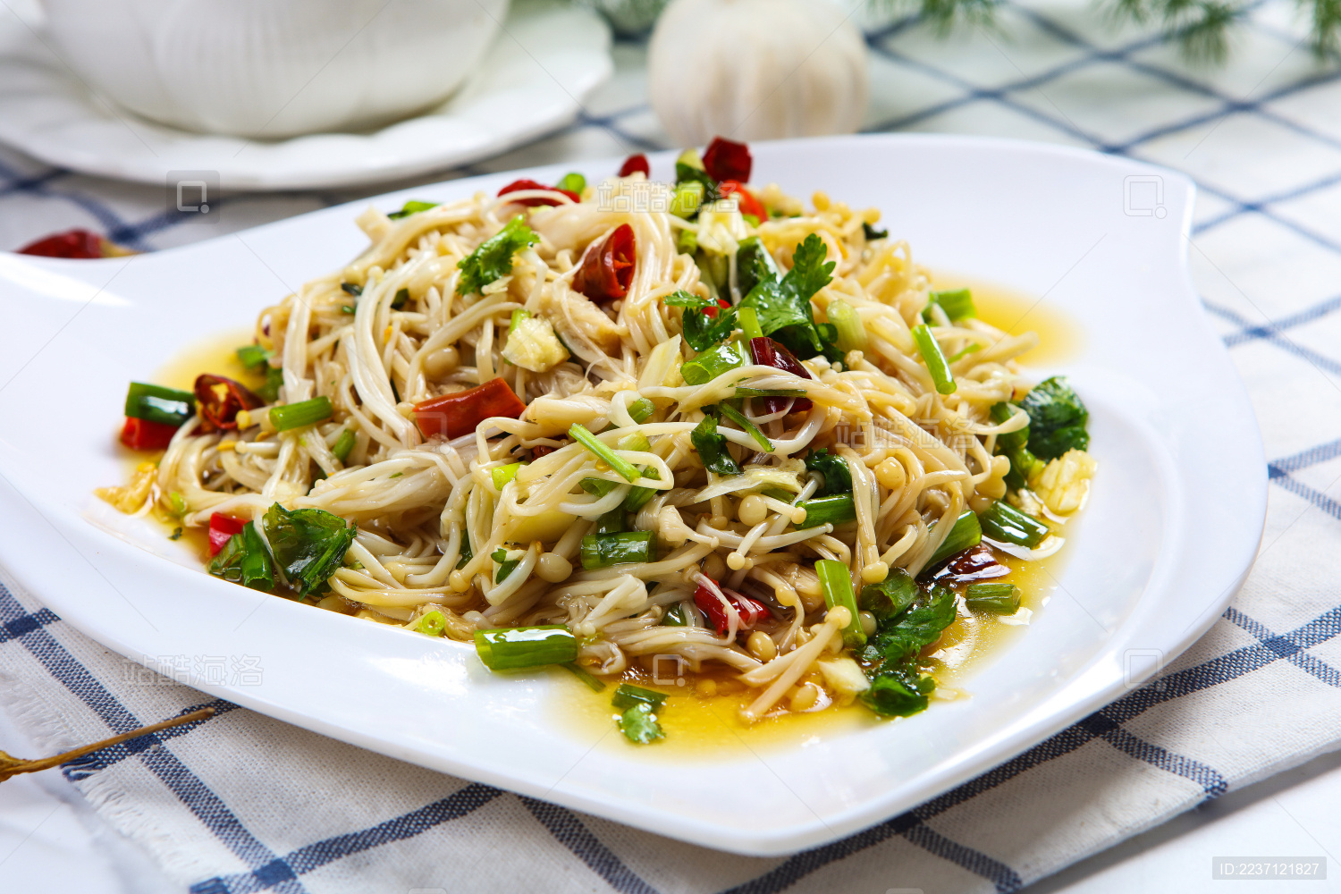 天天饮食拌凉菜视(美食天下凉拌菜) 天天饮食拌凉菜视(美食天下凉拌菜)
