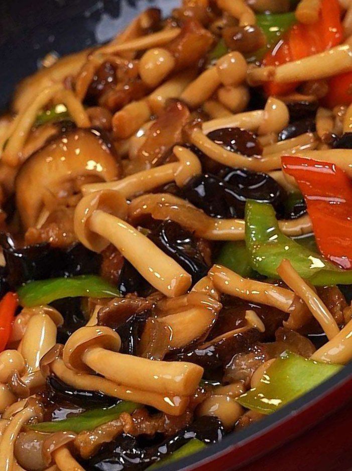 家常菇有哪些(家常蘑菇种类大全及图片名称)