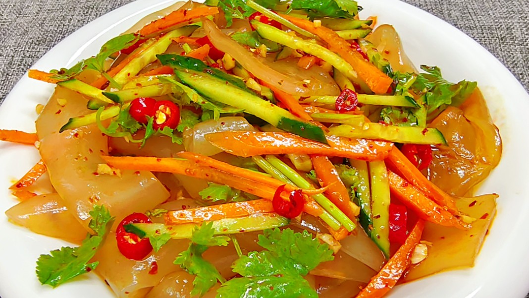 家常拌拉皮(家常拌拉皮的做法) 家常拌拉皮(家常拌拉皮的做法)