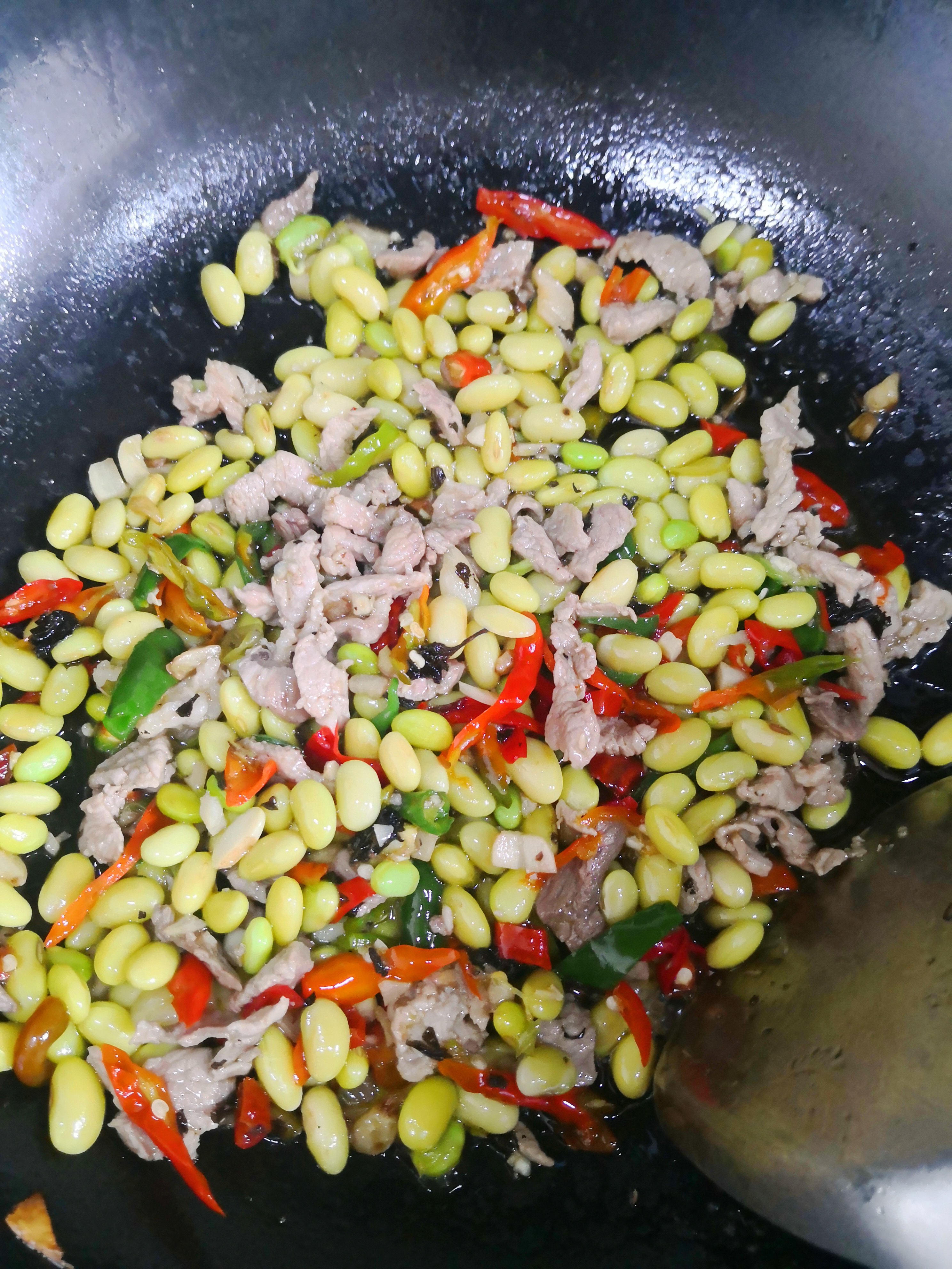 家常肉炒黄豆的做法(家常肉炒黄豆的做法视频) 家常肉炒黄豆的做法(家常肉炒黄豆的做法视频)