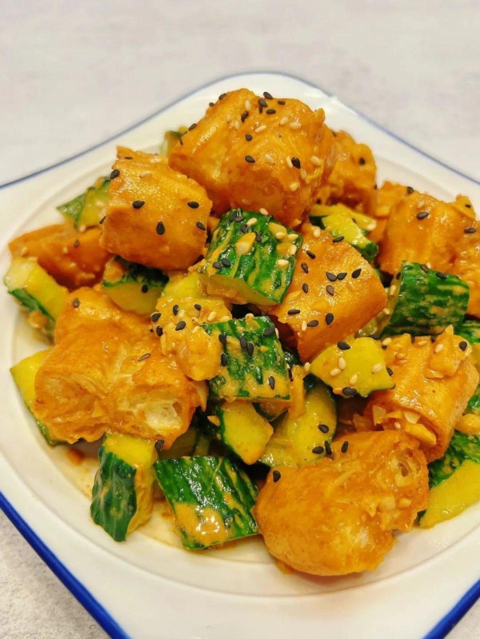 山东拌凉菜带肉丁(山东拌凉菜带肉丁的叫什么) 山东拌凉菜带肉丁(山东拌凉菜带肉丁的叫什么)