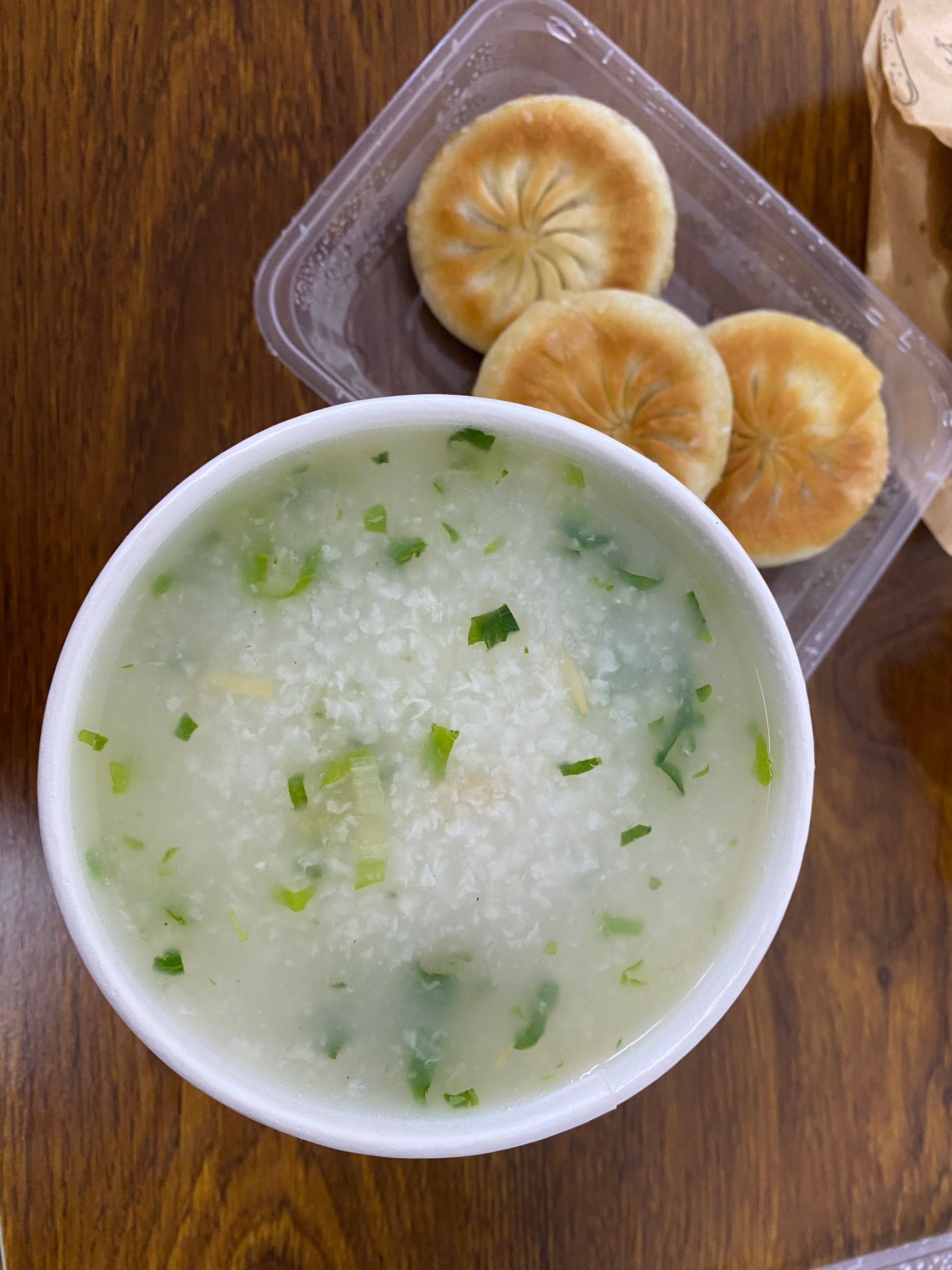 孕妇早餐喝粥(孕妇早上喝粥配什么菜)