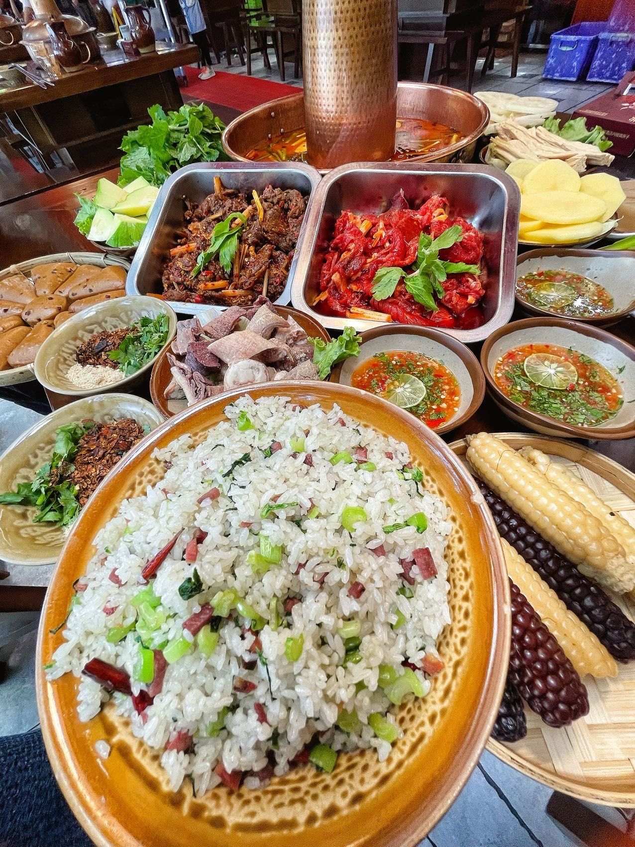 昆明的特色是什么美食(昆明特色是什么吃的)