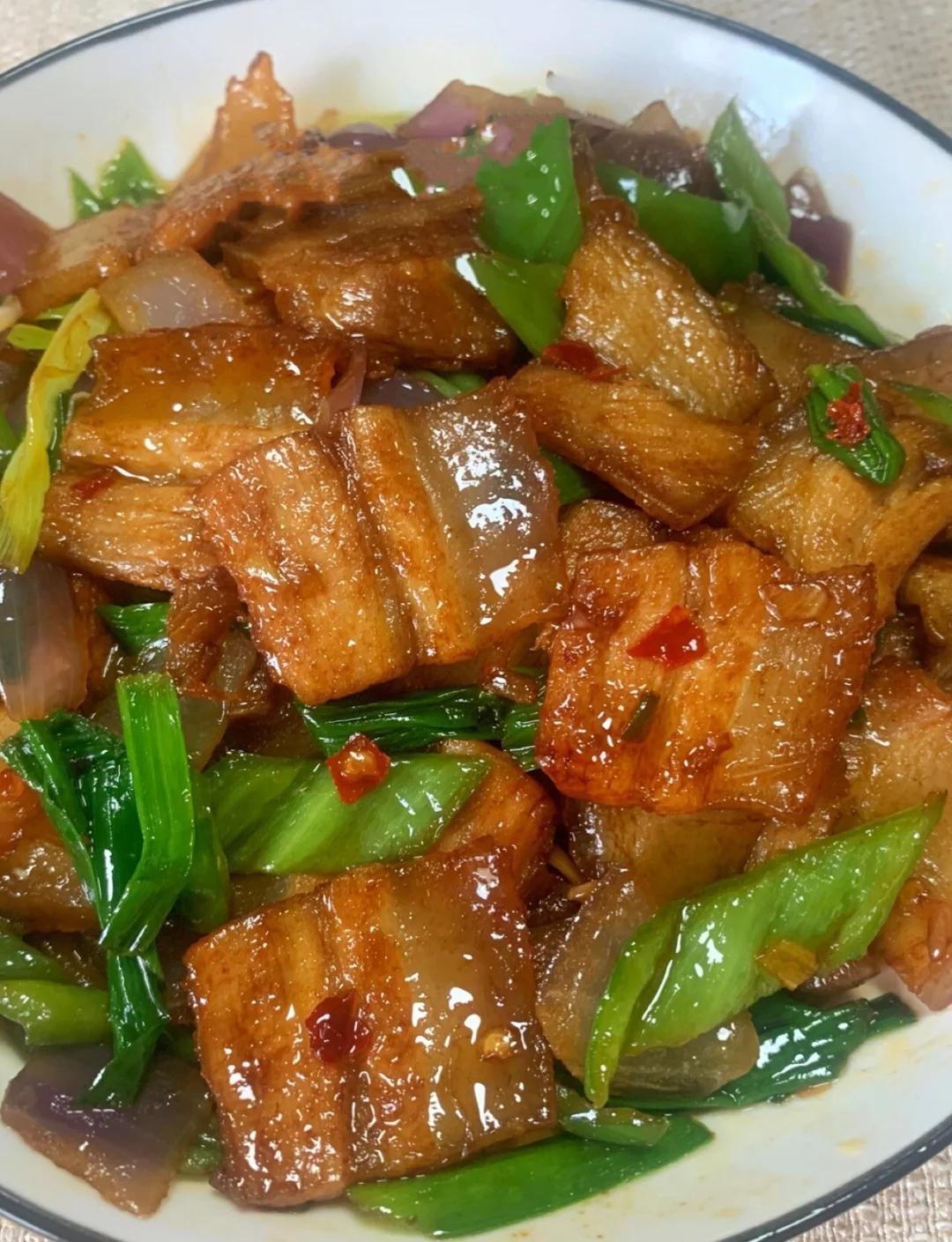 煎肉片的家常做法(香煎五花肉怎么做好吃又简单)