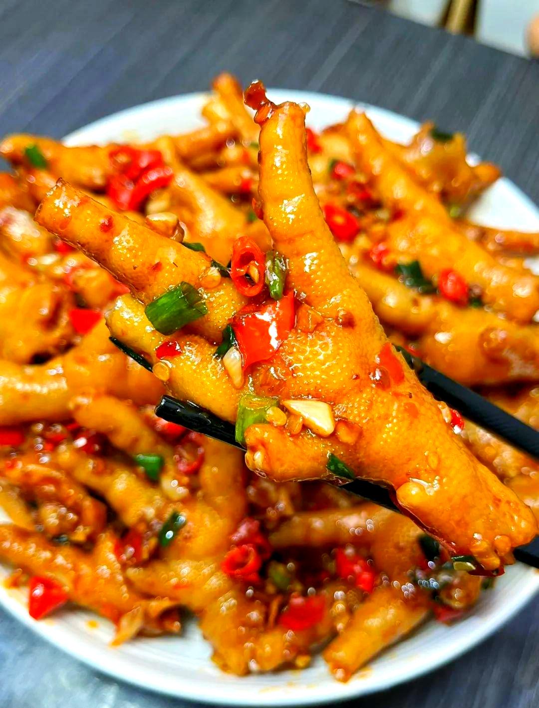 干锅鸡爪的家常做法(干锅鸡爪怎么做好吃) 干锅鸡爪的家常做法(干锅鸡爪怎么做好吃)