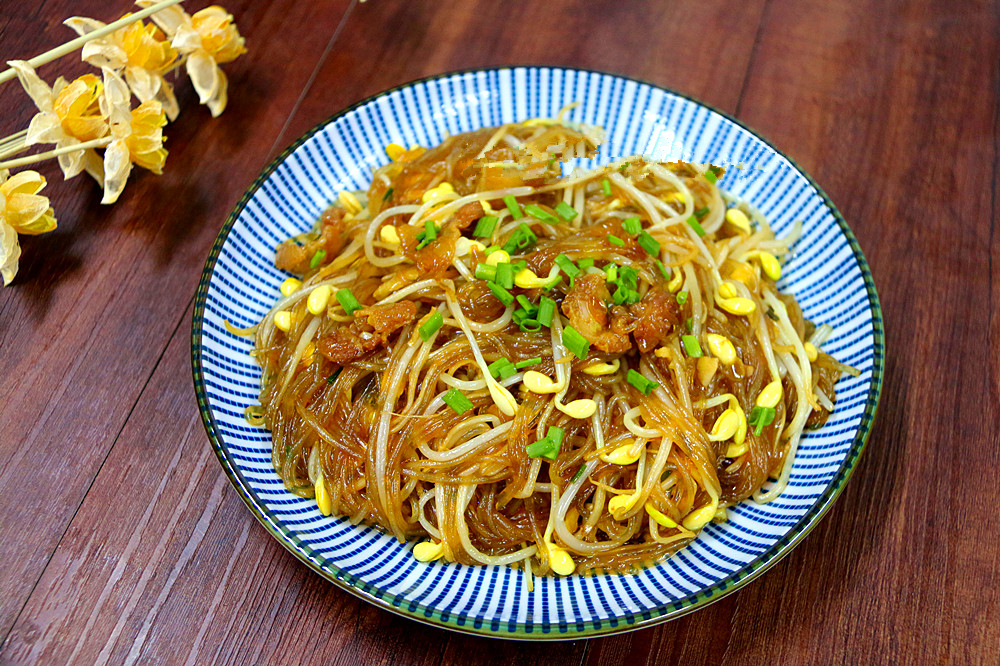 黄豆炒粉条的家常做法(黄豆炒粉条的家常做法视频) 黄豆炒粉条的家常做法(黄豆炒粉条的家常做法视频)