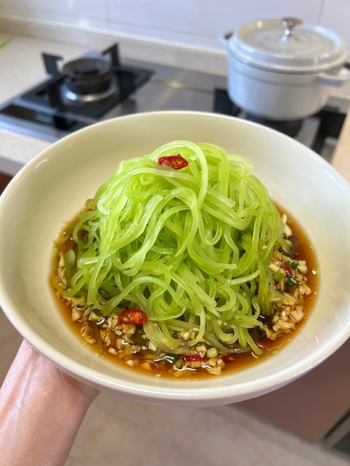 夏季芥末油凉菜(夏季芥末油凉菜怎么吃)