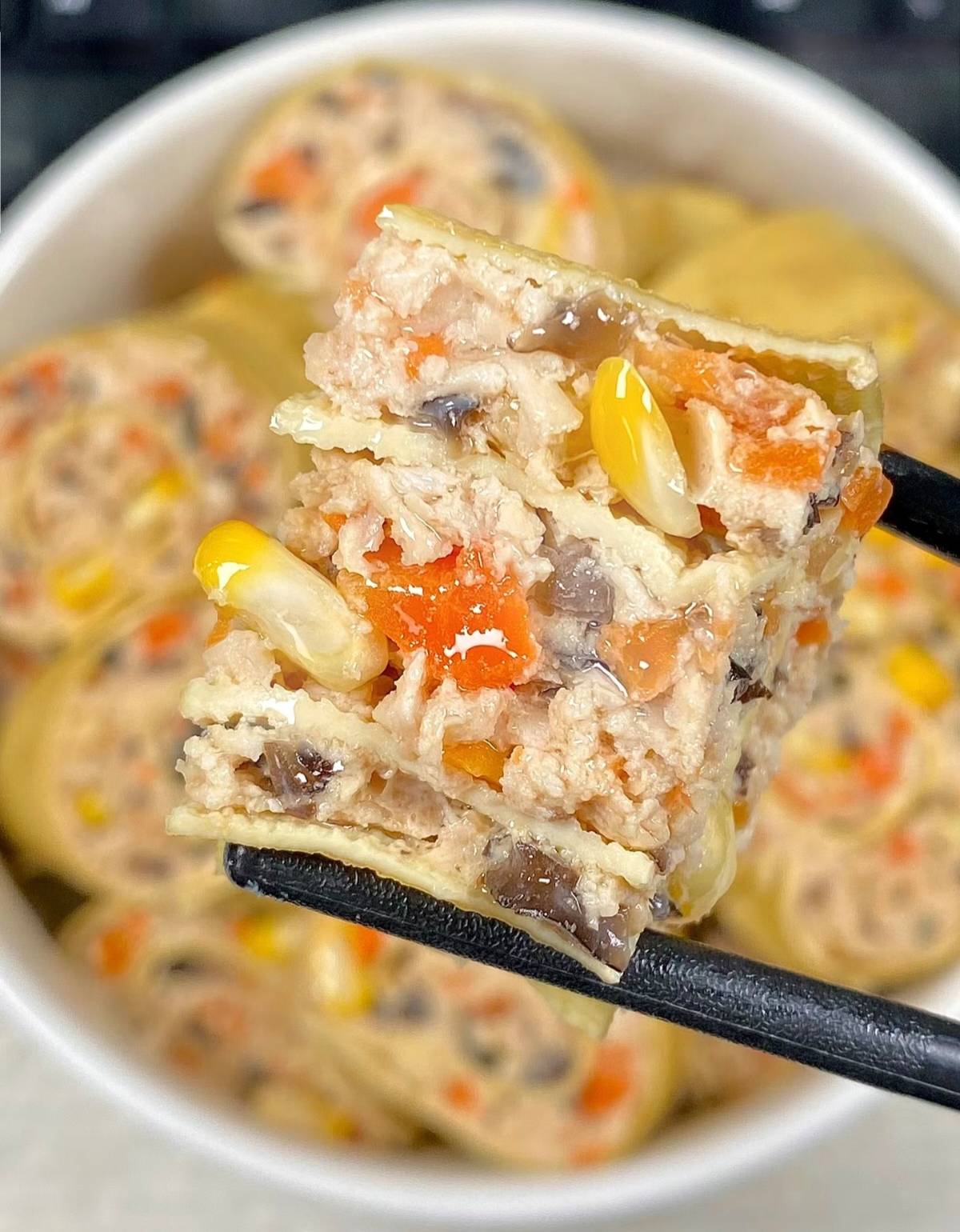 豆皮素菜卷的做法家常(豆皮卷蔬菜怎么做好吃窍门)