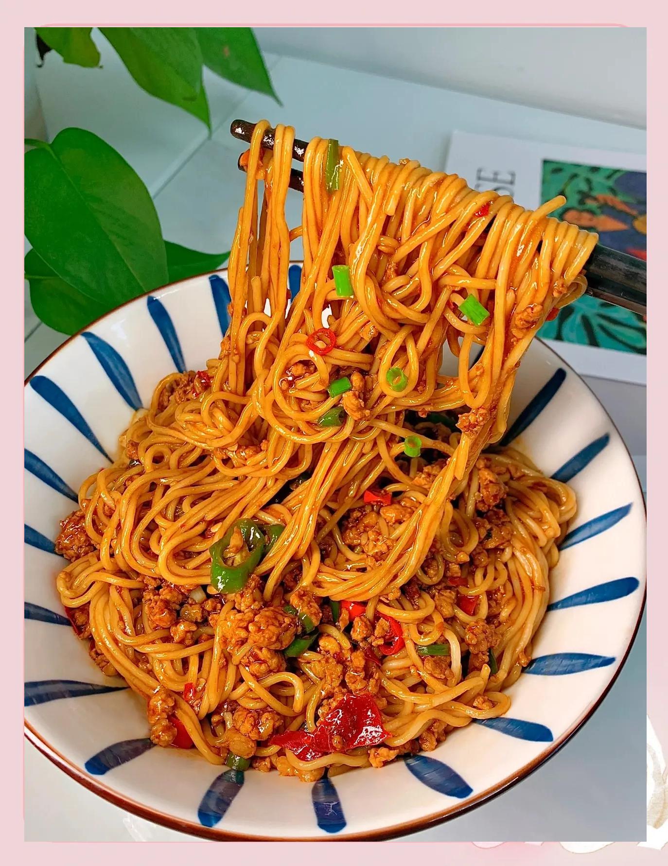 沙县小吃拌面酱的做法(沙县的拌面酱配料)