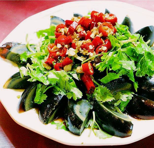 鸡蛋拌凉菜腥么(凉拌鸡蛋可以放醋吗)