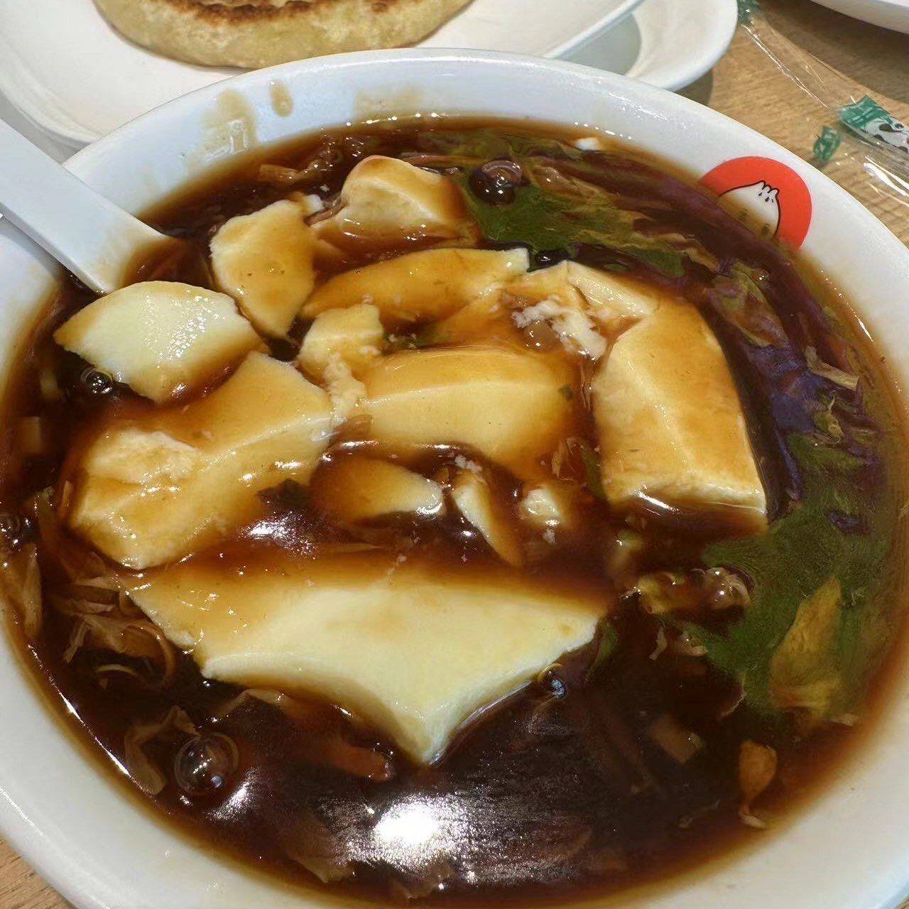 早餐吃豆腐花(早餐吃豆腐花和鸡蛋好吗)