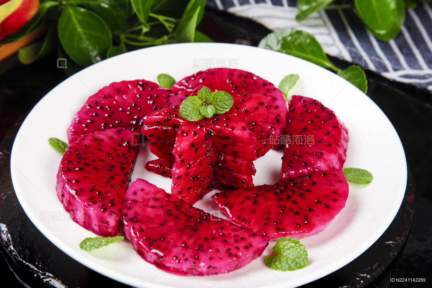 红心火龙果做小吃(红心火龙果做小吃好吃吗)