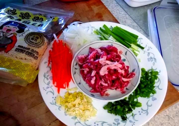 羊肉配素菜(羊肉配什么素菜炒好吃)