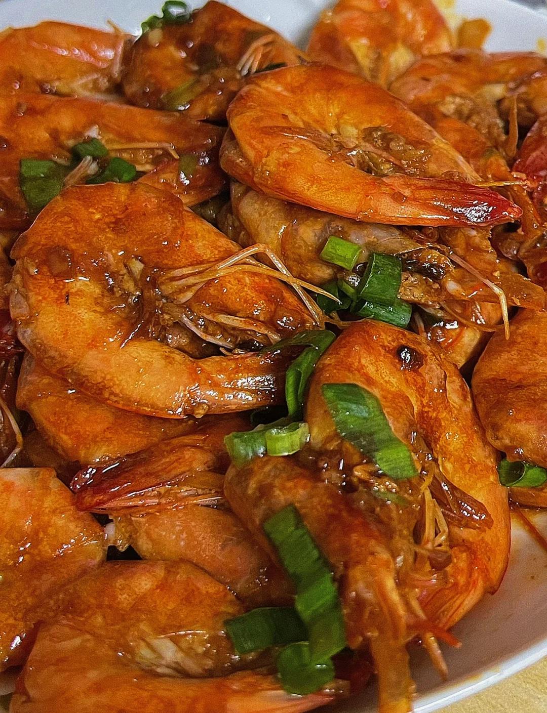 家常炒大虾的做法(家常炒大虾的做法大全)