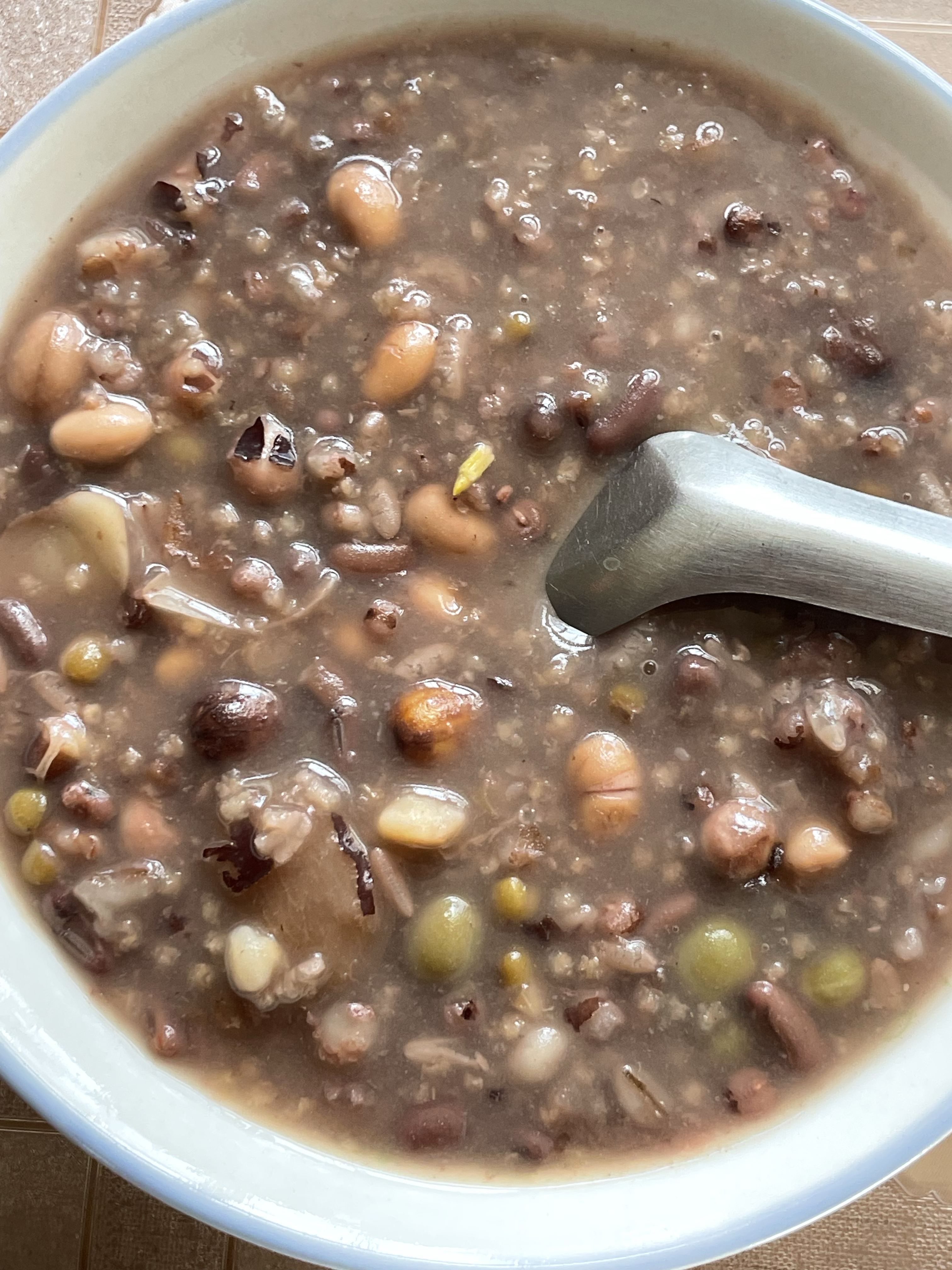 腊八粥是哪里的小吃(腊八粥是哪里的特产)