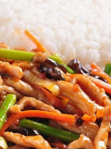 土豆丝炒面的家常做法(土豆丝炒面的家常做法土豆丝面)