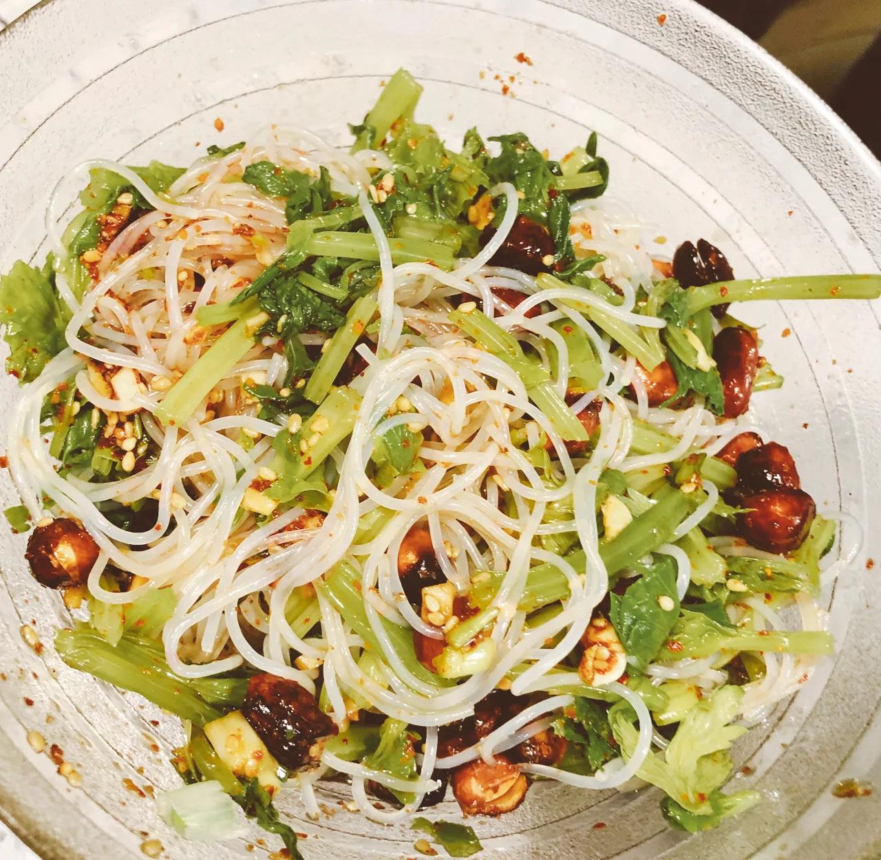 粉条的凉菜(粉条凉菜最简单做法)