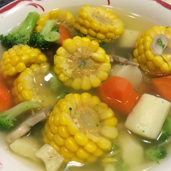 素菜玉米汤(春季汤菜玉米汤)