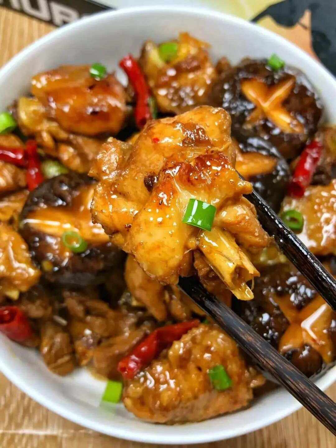 东北特色菜有哪些(东北人喜欢吃什么菜)