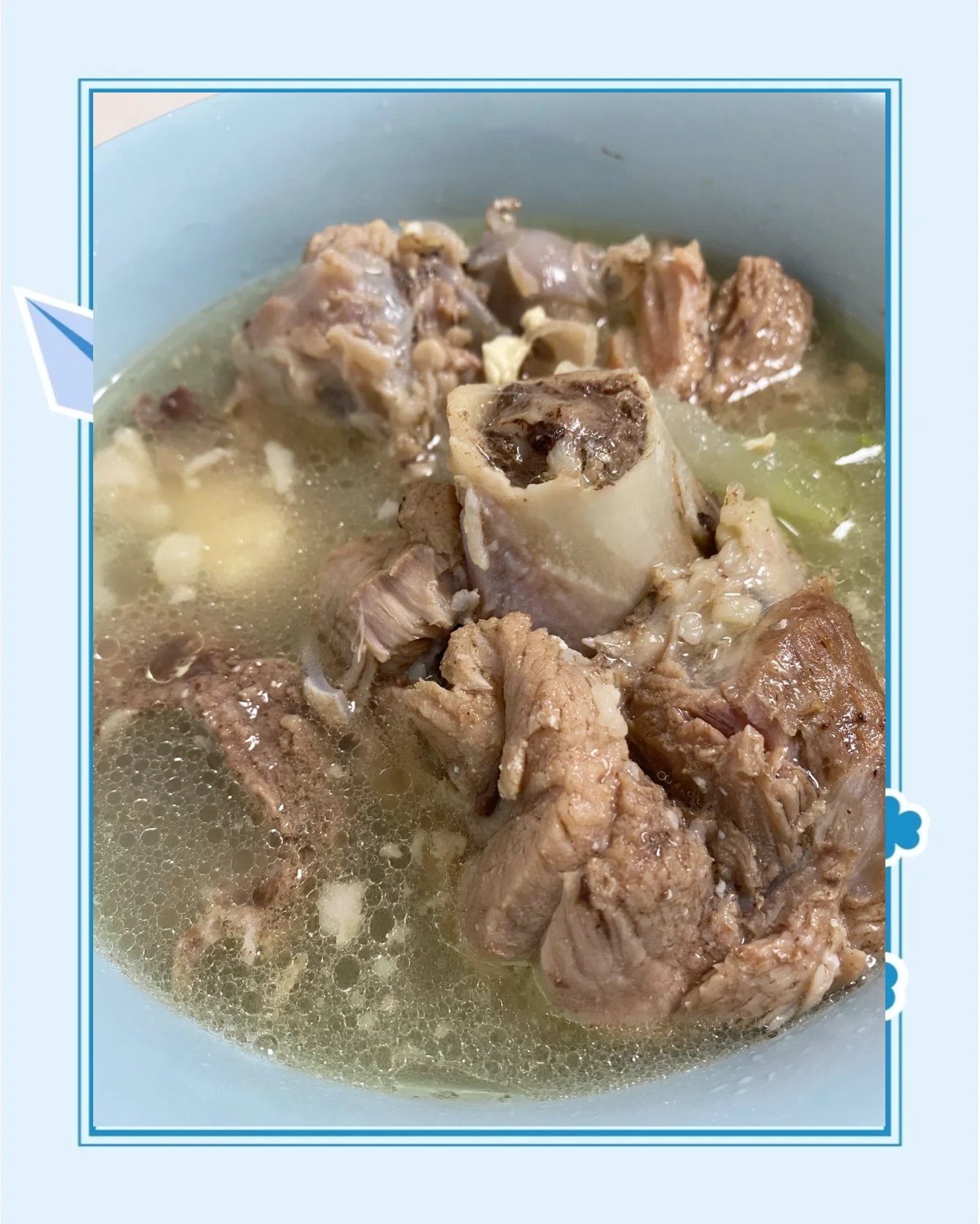 炖大骨头的家常做法(炖大骨头的家常做法简单又好吃)