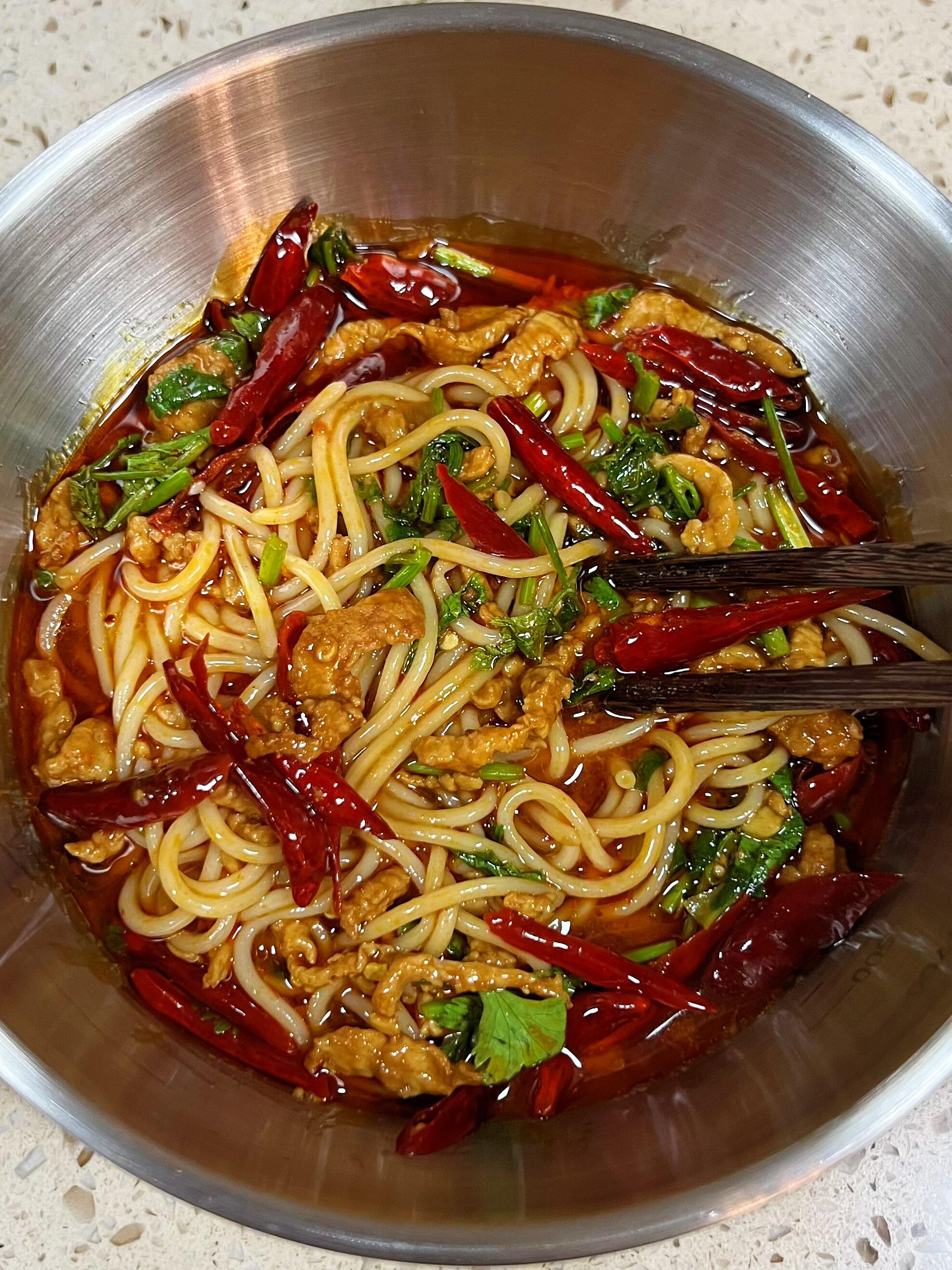 特色卤肉面做法大全(卤肉面的做法最正宗的做法)