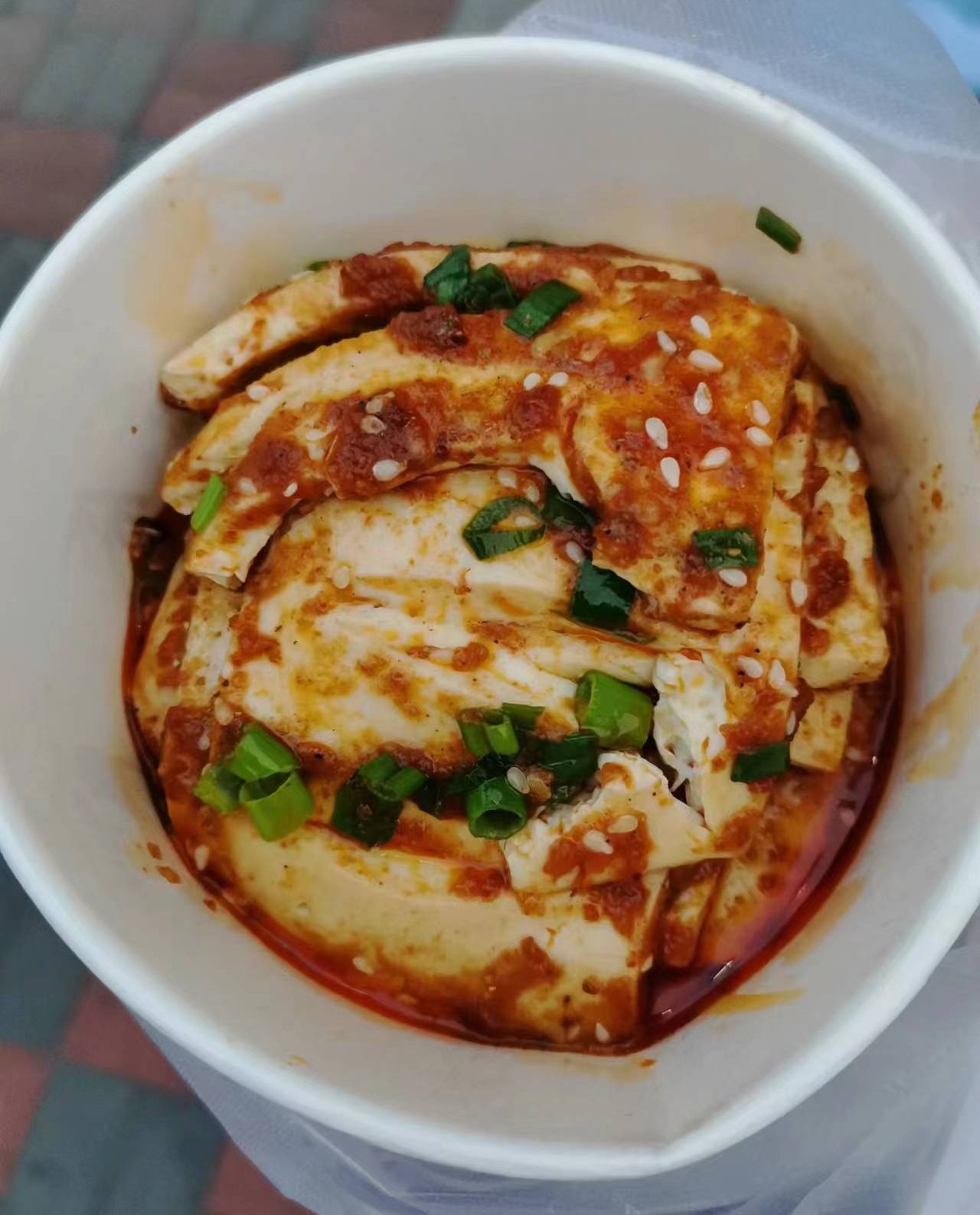 街头豆腐小吃(小吃街豆腐做法)