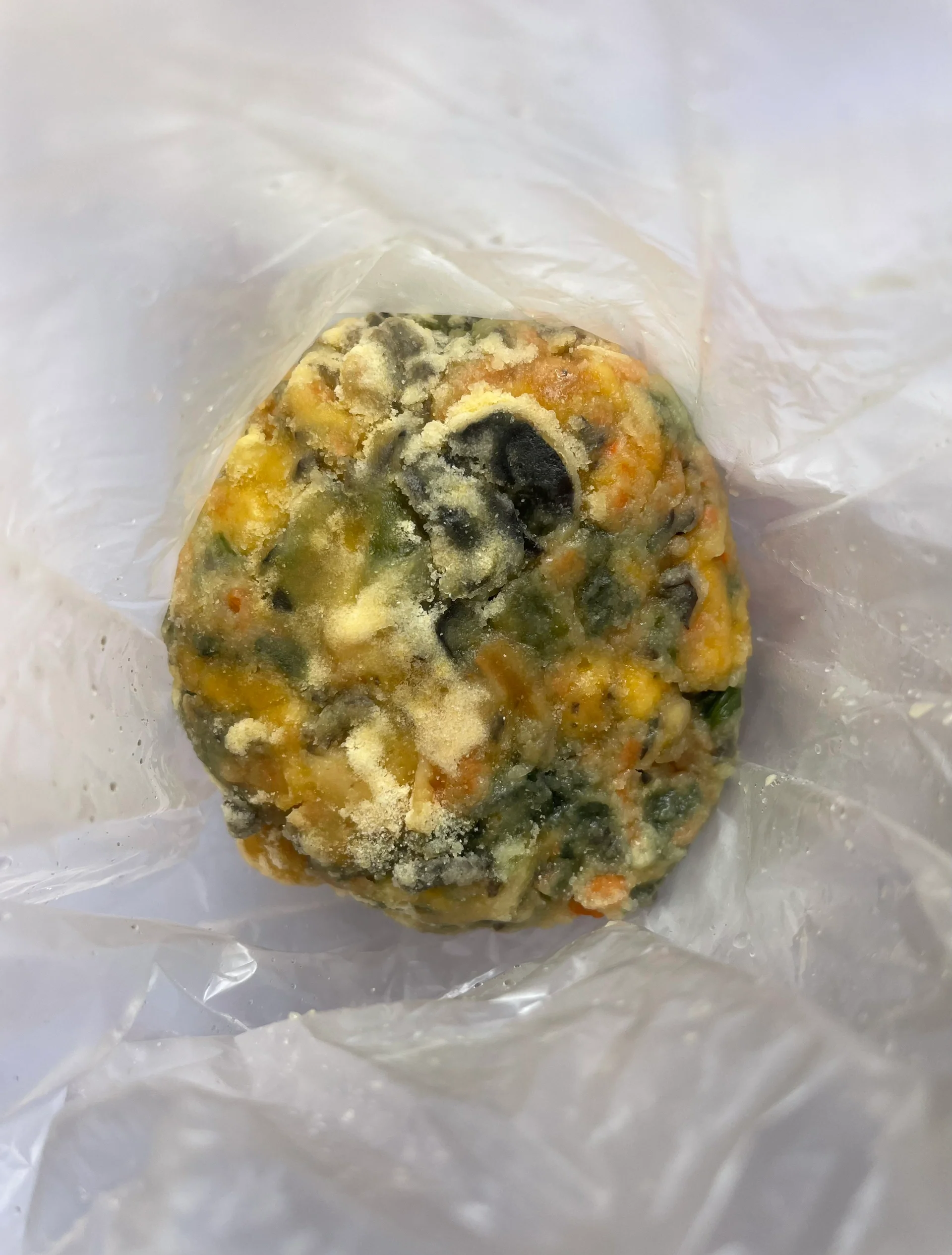 油炸素菜团子(素菜团子的家常做法大全炸)