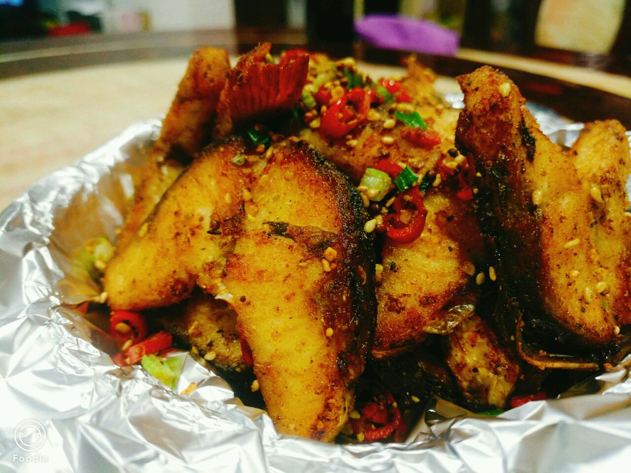 草鱼炸鱼块小吃(草鱼炸鱼块怎么做)