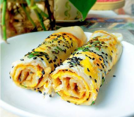 早餐鸡蛋卷油条(早餐 鸡蛋卷) 早餐鸡蛋卷油条(早餐 鸡蛋卷)