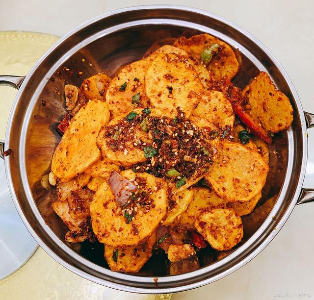 豆腐土豆小吃(豆腐土豆丝的做法)