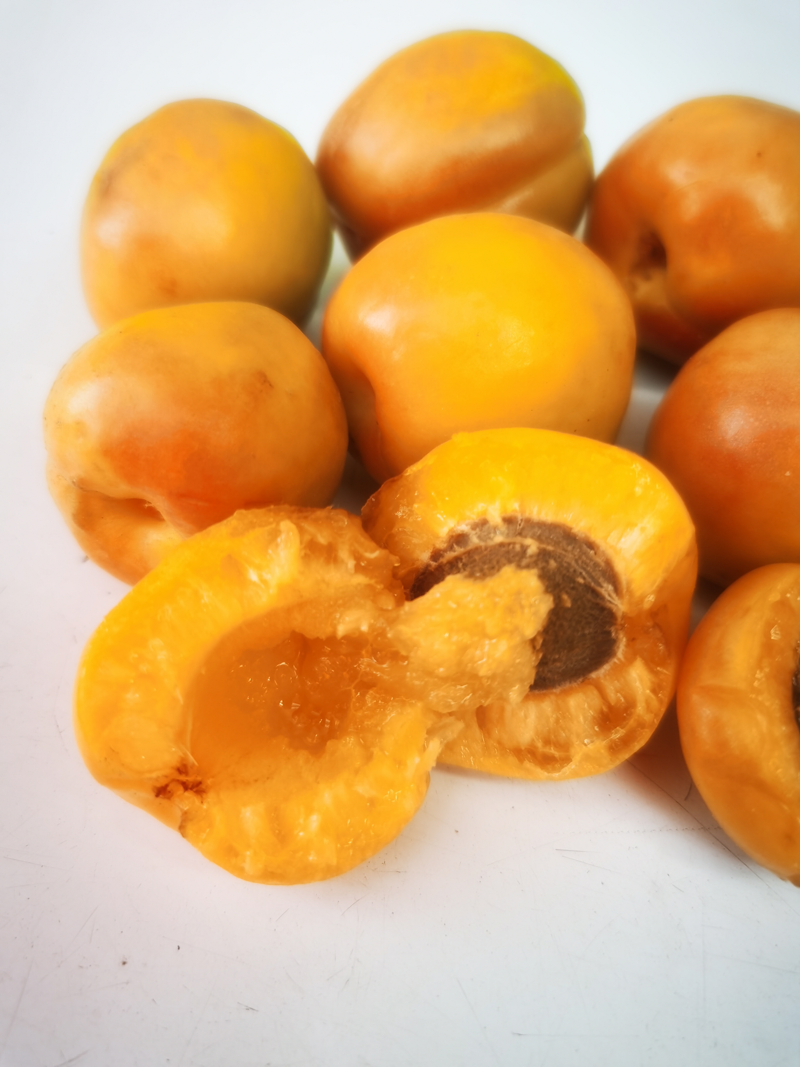 杏子的种子凉菜(杏种子怎么吃)