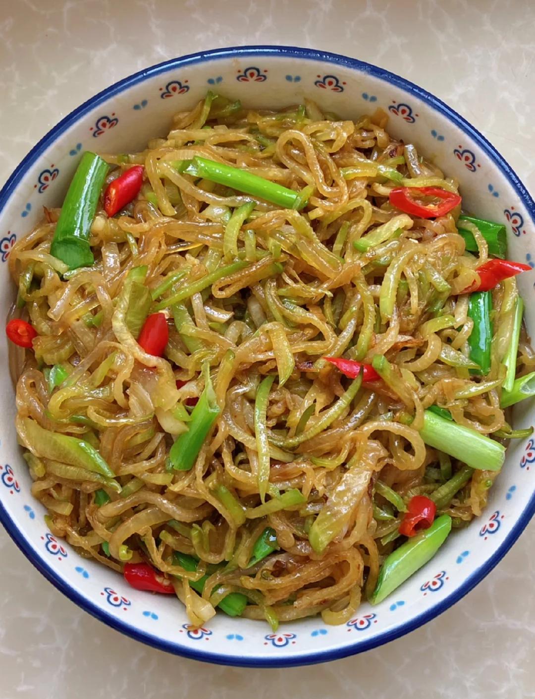 麻辣萝卜条的家常做法(麻辣萝卜条怎么做好吃)