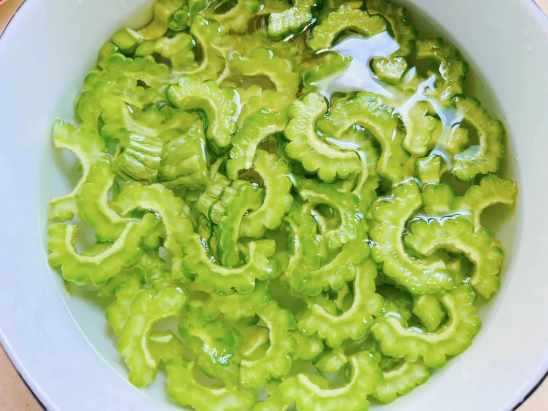 美容的素菜(美容的蔬菜水果有哪些) 美容的素菜(美容的蔬菜水果有哪些)