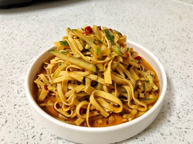 千张素菜的做法大全集(千张素菜的做法大全集图片)