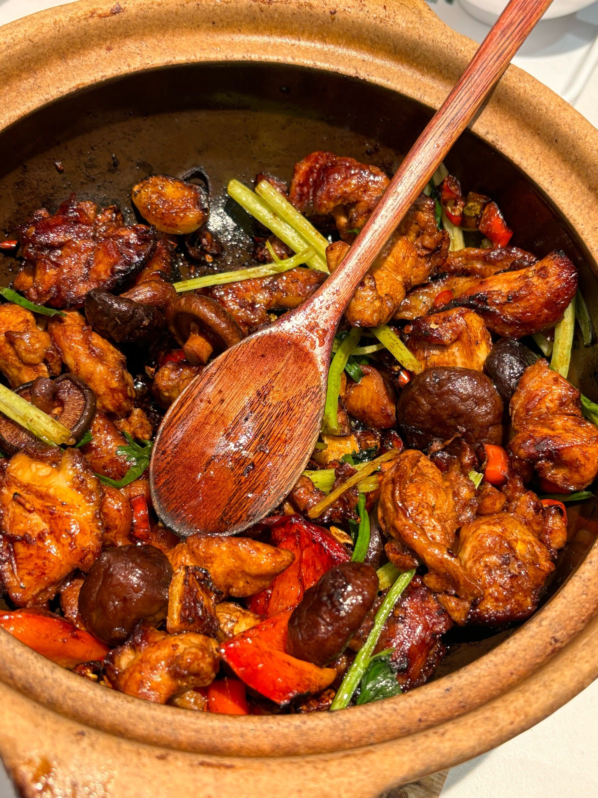 台湾特色砂锅煲(砂煲美食)