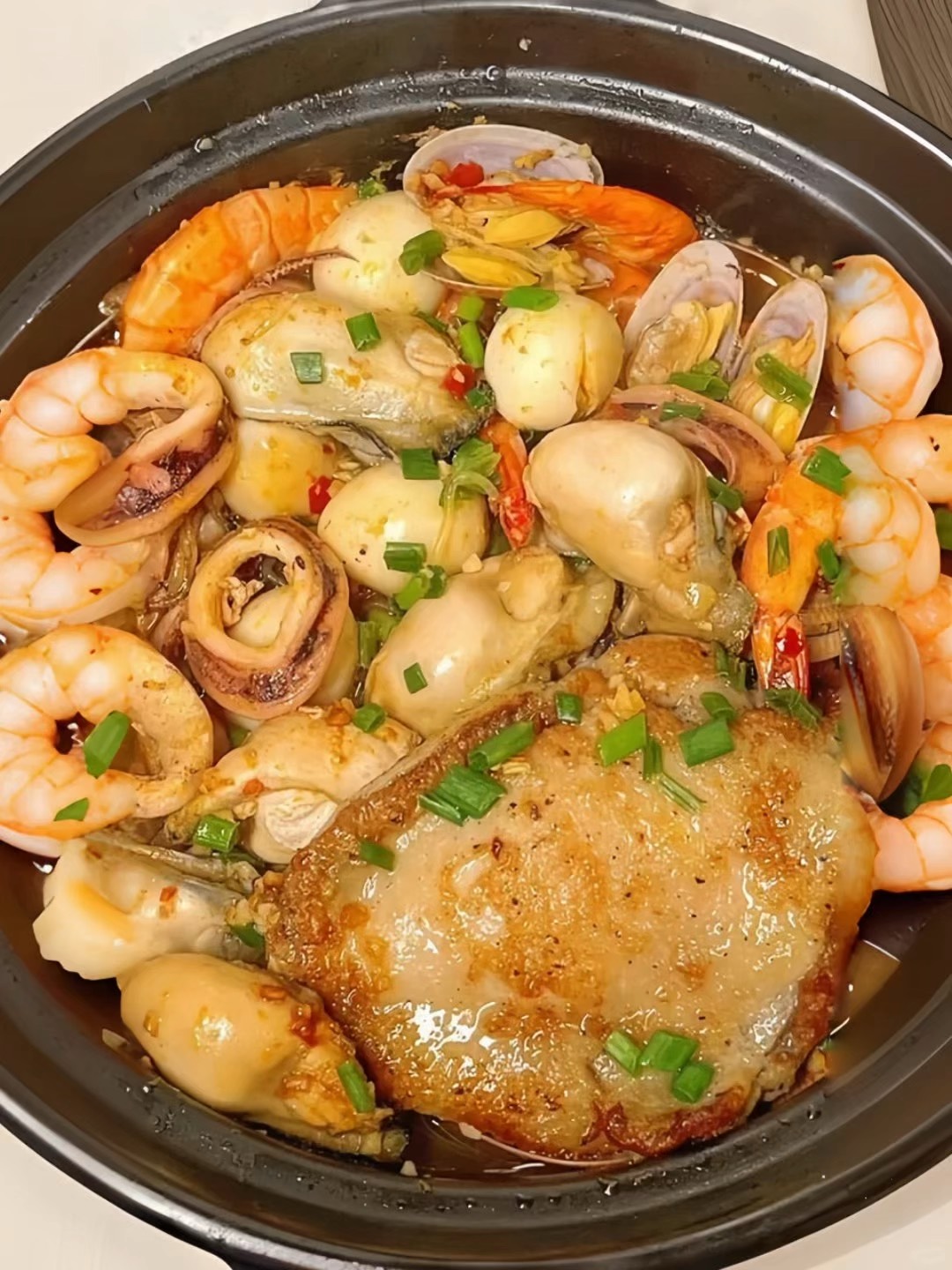 台湾特色砂锅煲(砂煲美食)