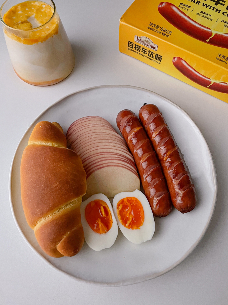 早餐香肠摆盘(早餐香肠摆盘图片)