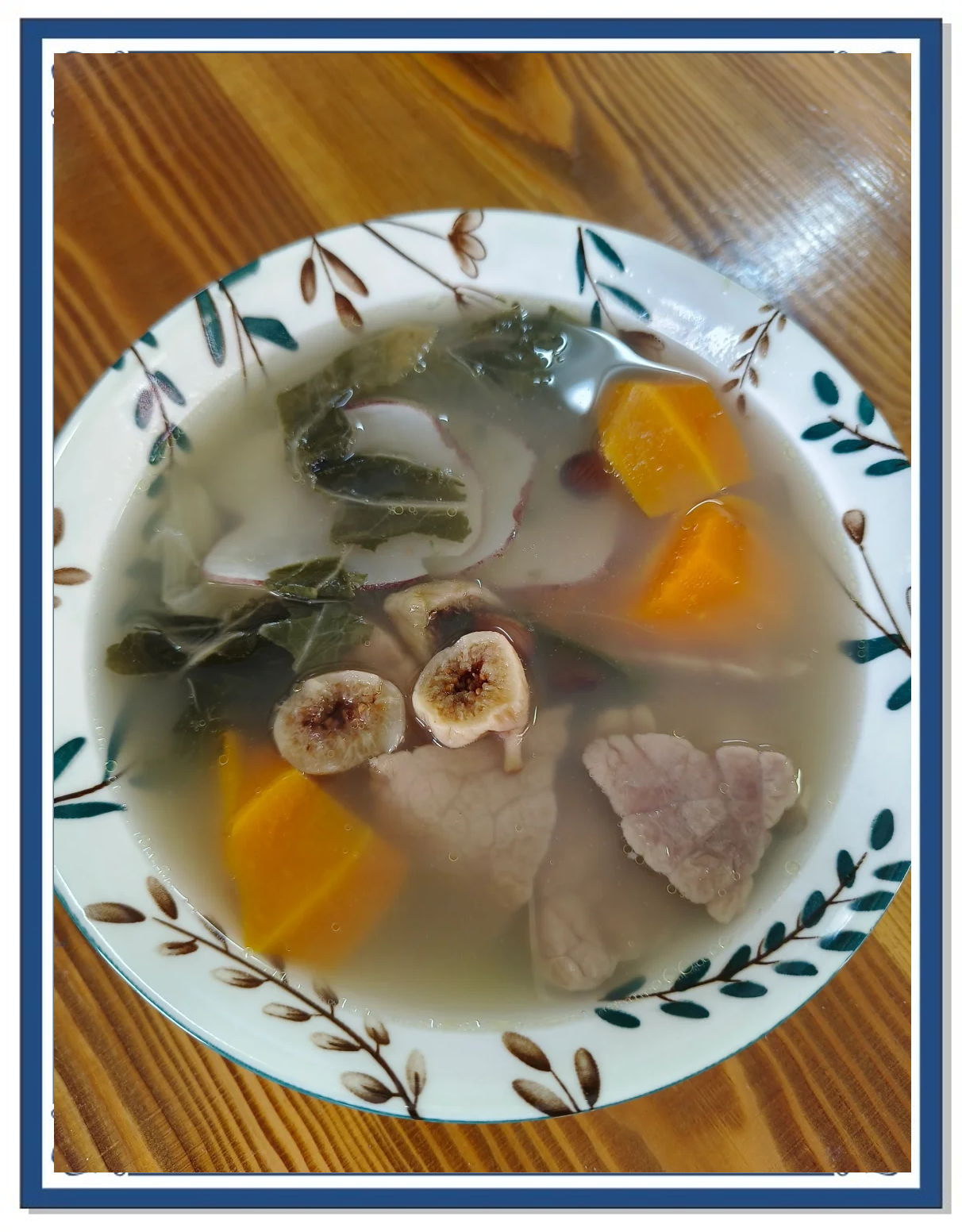 猪肺菜干汤的做法家常(猪肺汤菜干汤)