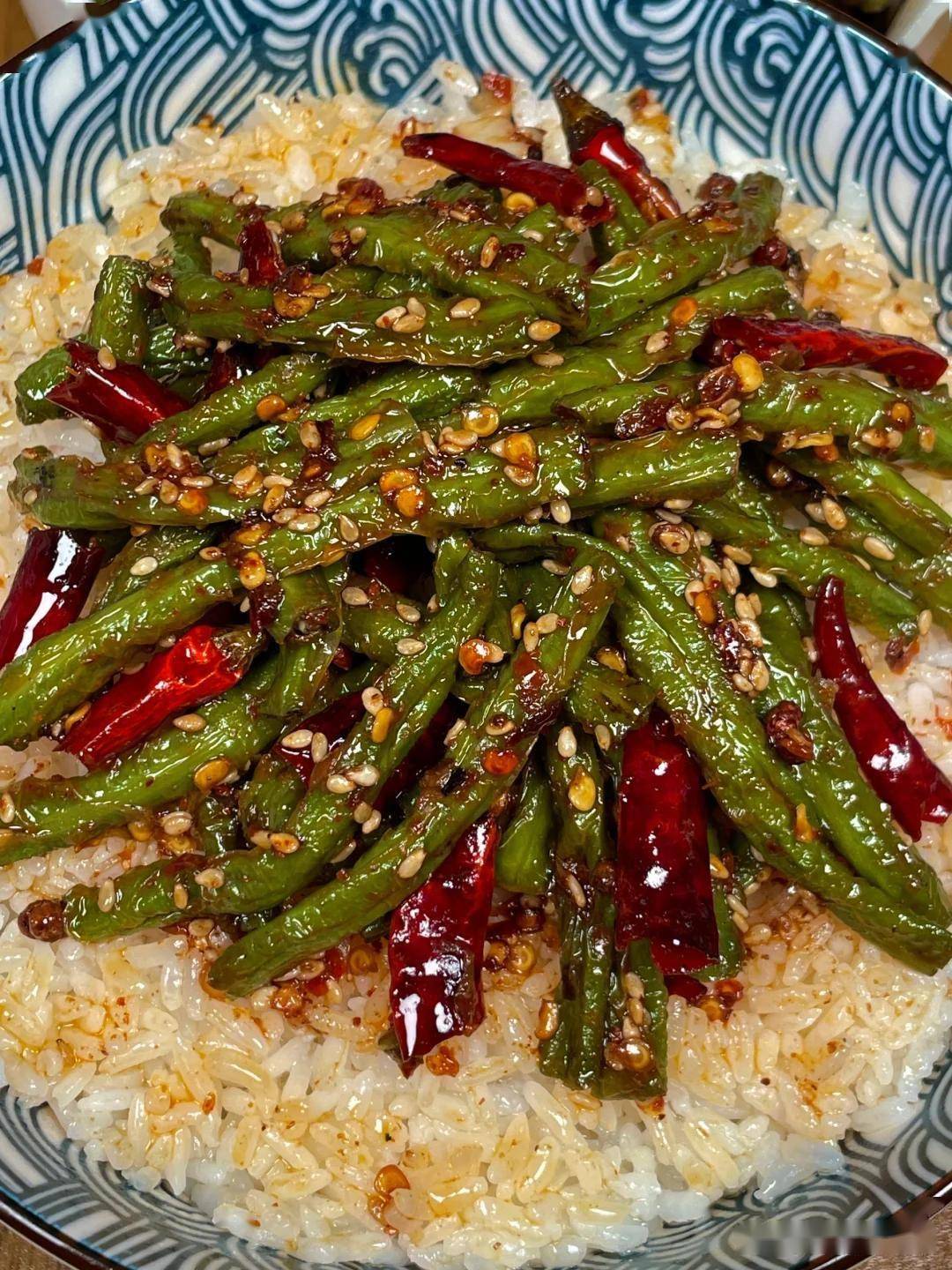 四季豆素菜包馅怎样做(四季豆饺子素馅儿怎么做)