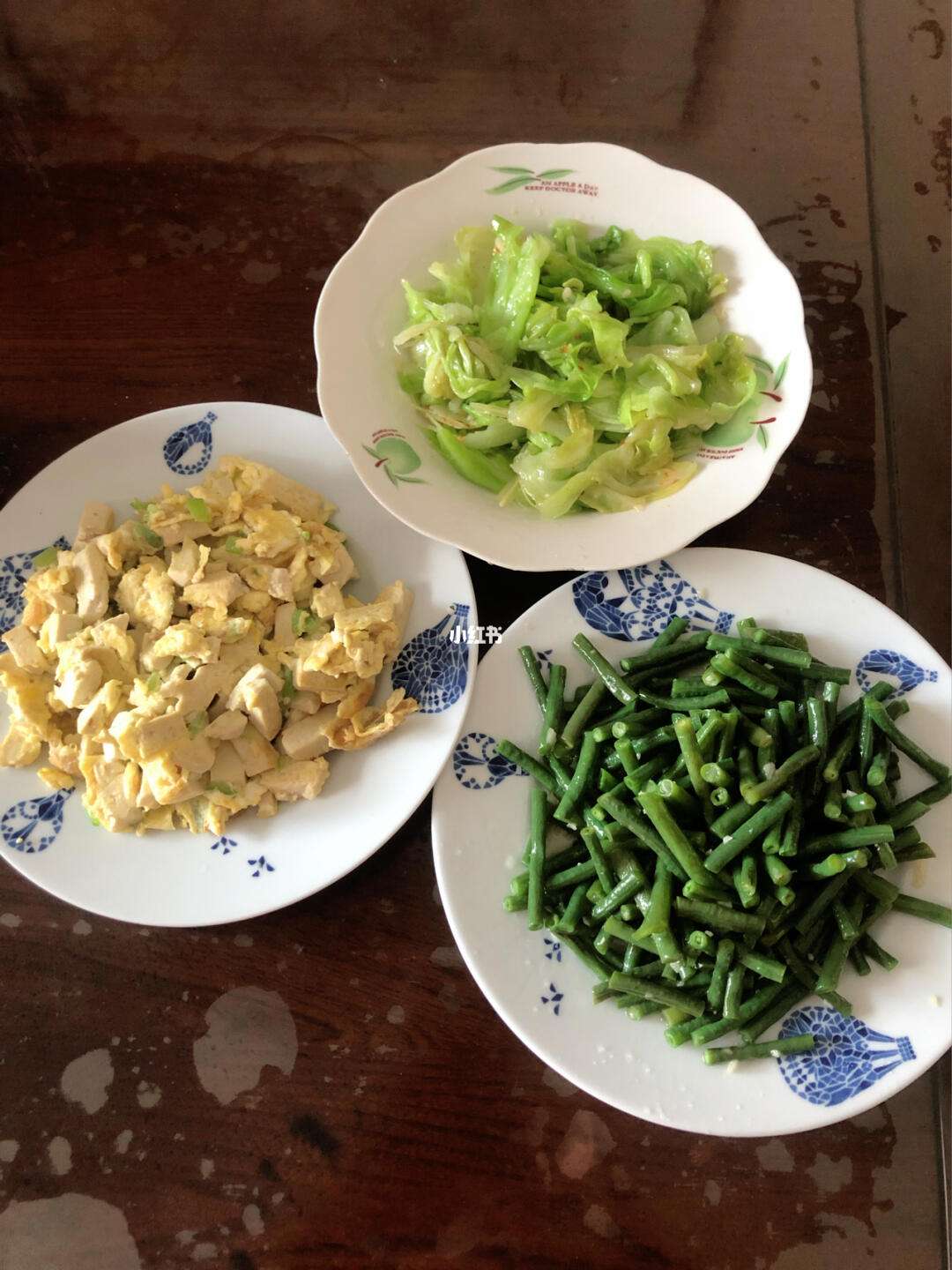 早餐送什么小菜(送早餐给女孩子送什么)