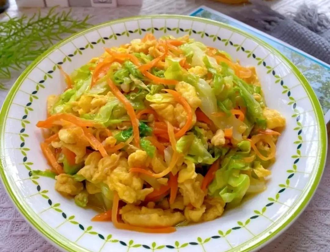 莲花白怎样做凉菜(莲花白怎么做好吃凉拌)