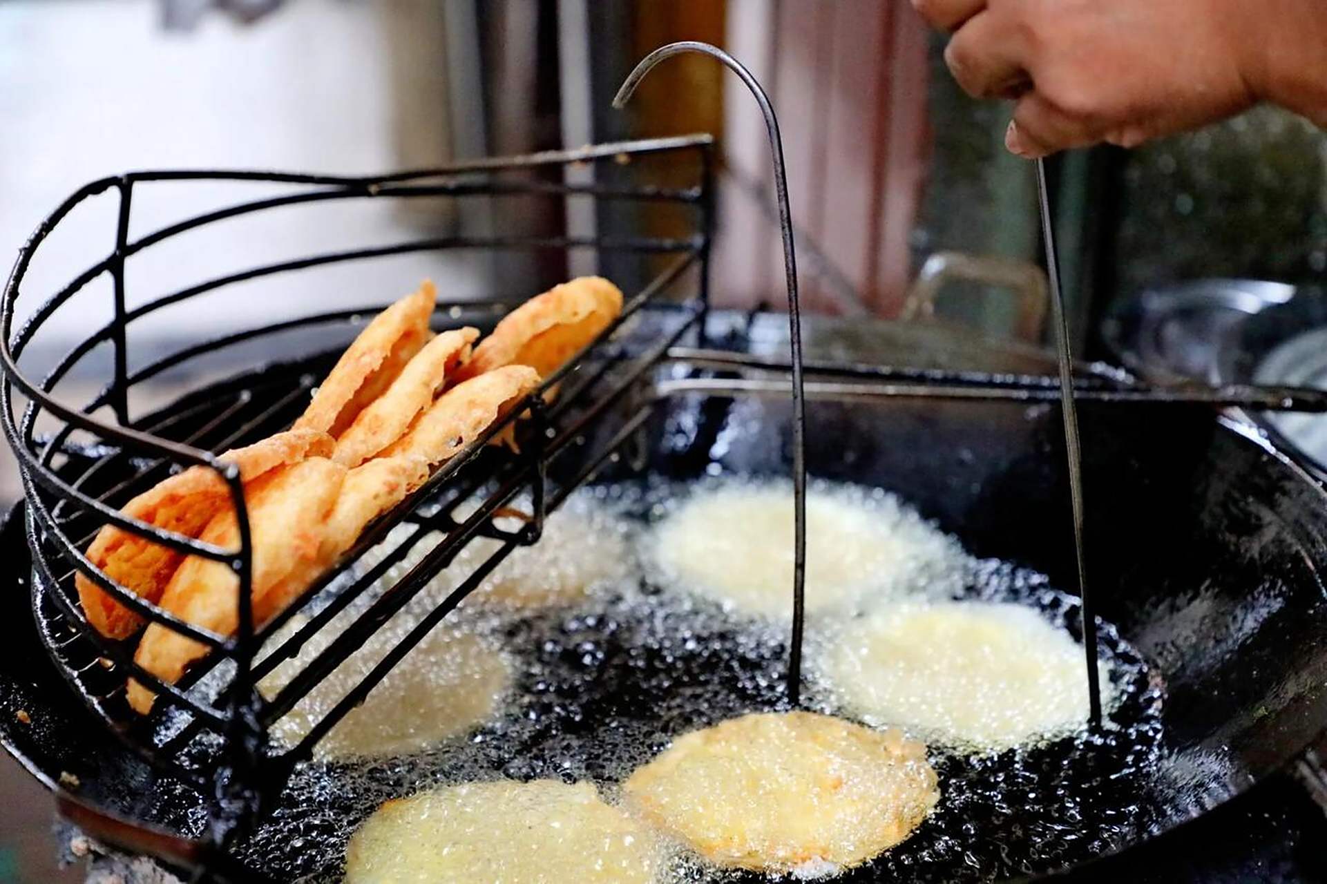 云南特色早点图片大全(云南特色美食小吃大全图片)