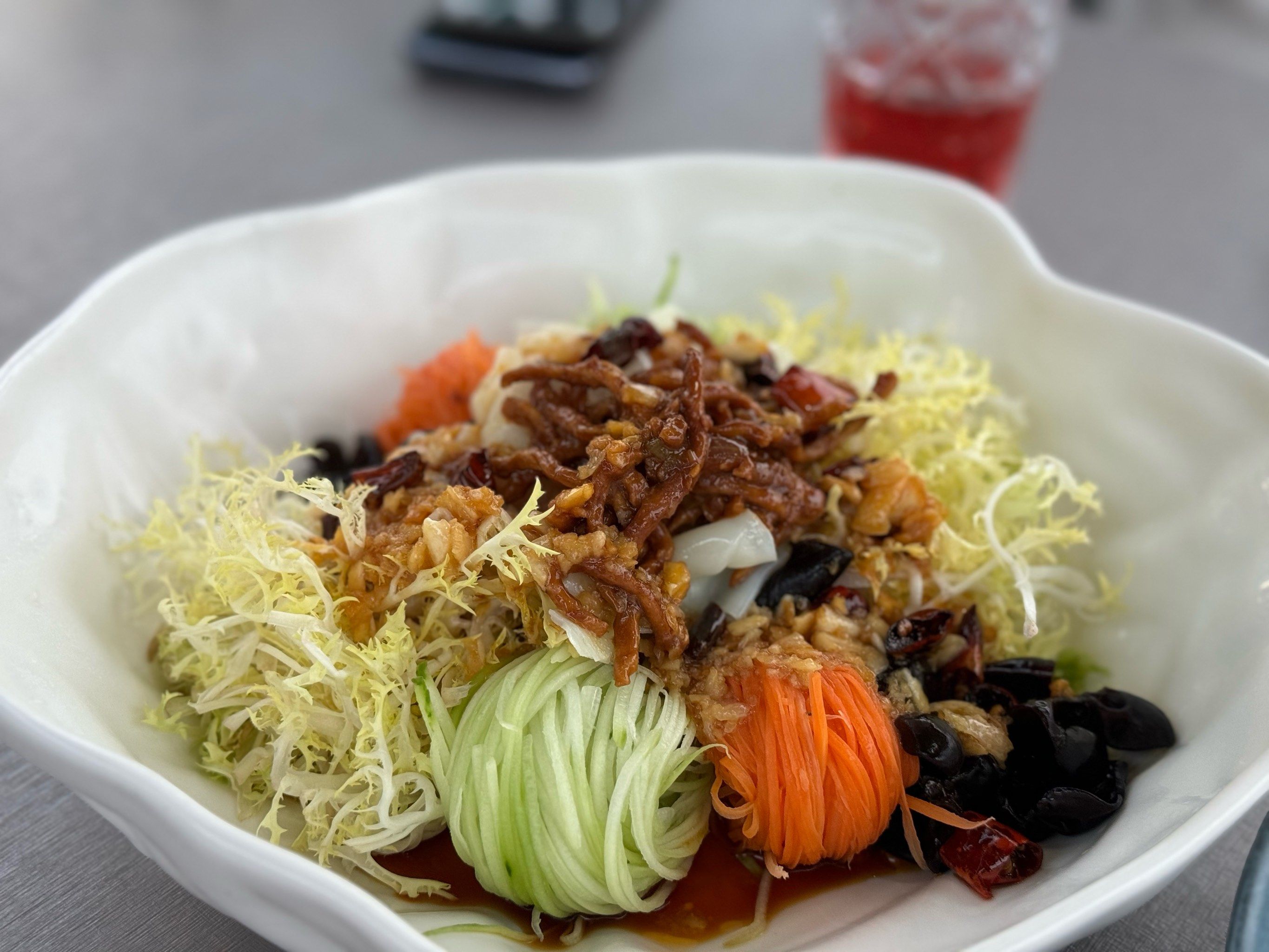 凉菜拼盘摆放(凉菜拼盘怎么做好吃)